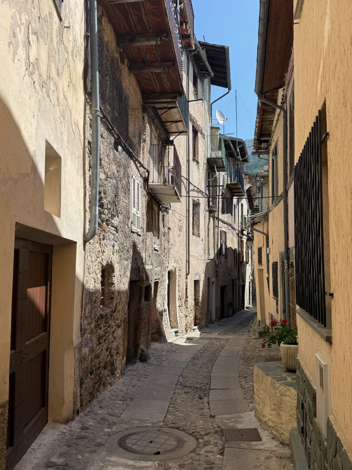 Rue de France Tende