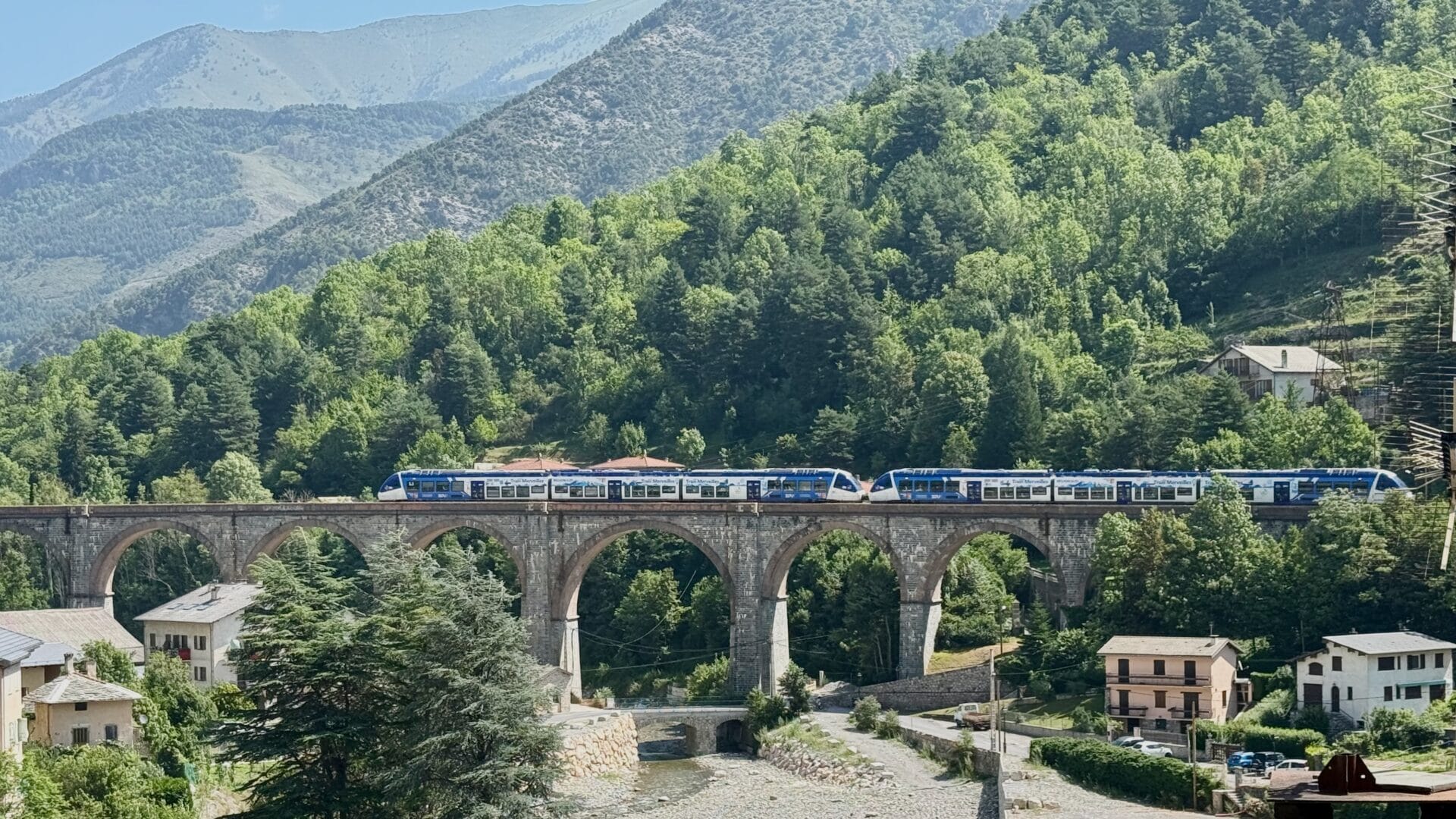 TGV à Modane